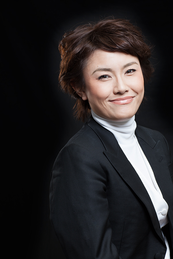 指揮者 田中祐子 Profile Photograph